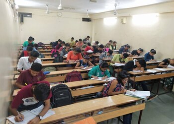Mahaveer-classes-Coaching-centre-Jalgaon-Maharashtra-3