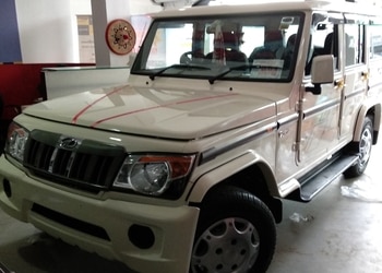 Mahindra-ashok-motors-Car-dealer-Tezpur-Assam-2