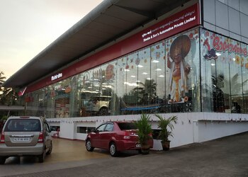 Mahindra-sleeba-and-sons-automotive-Car-dealer-Sreekaryam-thiruvananthapuram-Kerala-1