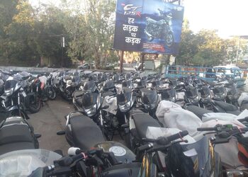 Maina-shree-bajaj-Motorcycle-dealers-Ujjain-Madhya-pradesh-3
