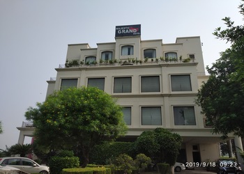 Majestic-grand-hotel-3-star-hotels-Jalandhar-Punjab-1