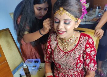 Makeovers-by-shruti-Makeup-artist-Chopasni-housing-board-jodhpur-Rajasthan-2
