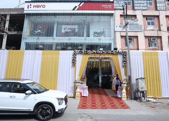 Manama-motors-Motorcycle-dealers-Udaipur-Rajasthan-1