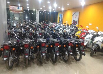 Manama-motors-Motorcycle-dealers-Udaipur-Rajasthan-2