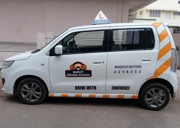 Mandovi-motors-Driving-schools-Mysore-Karnataka-2