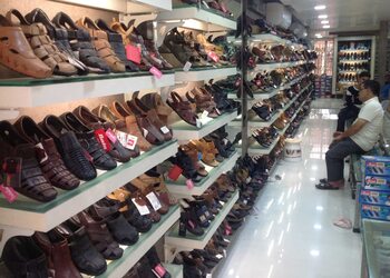 Mannat-shoes-Shoe-store-Jalgaon-Maharashtra-2