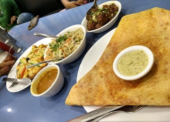 Manohar-dairy-Pure-vegetarian-restaurants-Bhopal-Madhya-pradesh-2