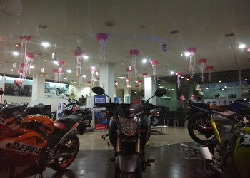 Marikar-honda-Motorcycle-dealers-Kowdiar-thiruvananthapuram-Kerala-3