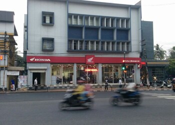 Marikar-honda-Motorcycle-dealers-Peroorkada-thiruvananthapuram-Kerala-1