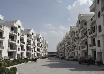 Mathura-properties-Real-estate-agents-Dampier-nagar-mathura-Uttar-pradesh-2