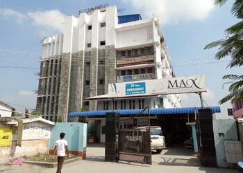 Max-7-hospital-Private-hospitals-Purnia-Bihar-1