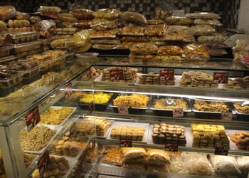 Max-cream-n-crisp-bakers-Cake-shops-Rourkela-Odisha-3