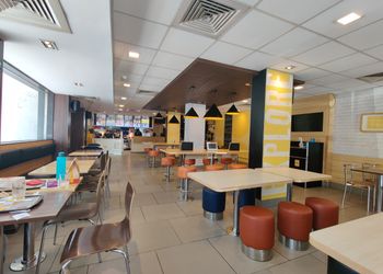 Mcdonalds-Fast-food-restaurants-Hyderabad-Telangana-2