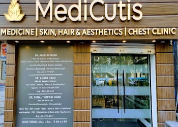 Medicutis-clinic-Dermatologist-doctors-Rohini-delhi-Delhi-2