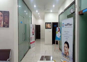 Mediskin-dermatology-clinic-Dermatologist-doctors-Malviya-nagar-jaipur-Rajasthan-2