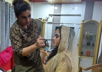 Meets-pro-makeup-artist-Makeup-artist-Navi-mumbai-Maharashtra-2