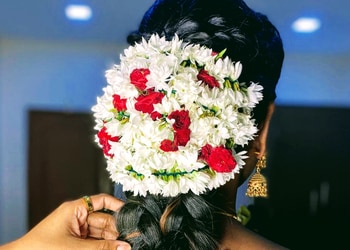 Meg-hair-beauty-salon-Makeup-artist-Rajahmundry-rajamahendravaram-Andhra-pradesh-3