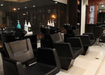 Meshail-Beauty-parlour-Pune-Maharashtra-2