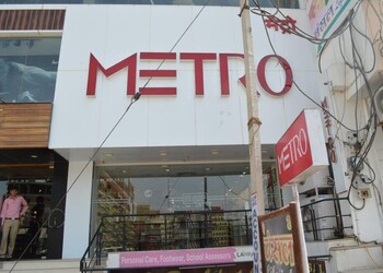 Metro-shoes-Shoe-store-Bikaner-Rajasthan-1