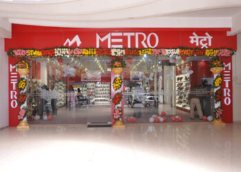 Metro-shoes-Shoe-store-Kolhapur-Maharashtra-1