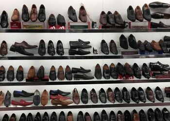 Metro-shoes-Shoe-store-New-delhi-Delhi-3