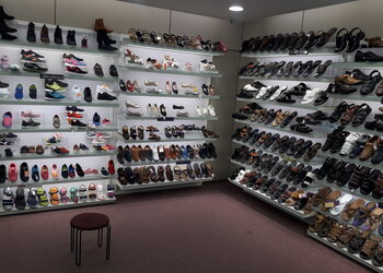Metro-shoes-Shoe-store-Patna-Bihar-3