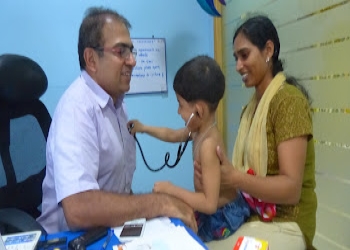 Milestones-clinic-for-children-vaccination-center-Child-specialist-pediatrician-Ernakulam-Kerala-1