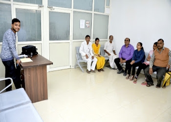 Mind-care-clinic-Psychiatrists-Vrindavan-mathura-Uttar-pradesh-2