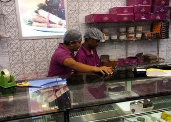 Mio-amore-Cake-shops-Saltlake-bidhannagar-kolkata-West-bengal-3
