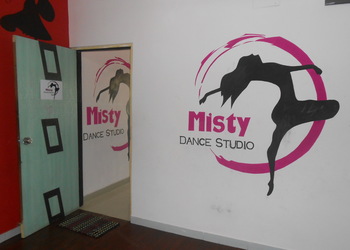 Misty-dance-studio-Dance-schools-Vadodara-Gujarat-1