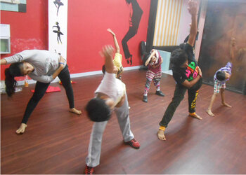 Misty-dance-studio-Dance-schools-Vadodara-Gujarat-2