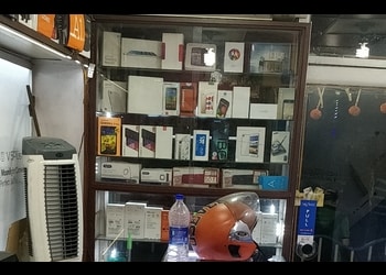 Mobifreak-Mobile-stores-Bara-bazar-kolkata-West-bengal-3