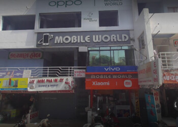 Mobile-world-Mobile-stores-Alkapuri-vadodara-Gujarat-1