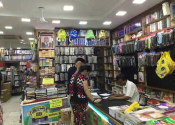 Modern-book-shop-Book-stores-Chandigarh-Chandigarh-2