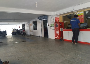 Mohana-motors-Motorcycle-dealers-Madipakkam-chennai-Tamil-nadu-2