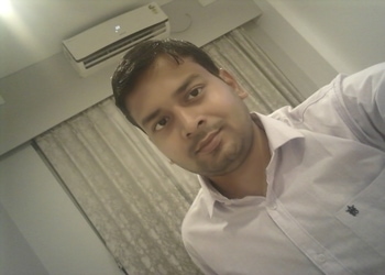 Mohit-astrologer-Palmists-Bank-more-dhanbad-Jharkhand-1