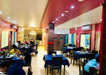 Momos-n-more-Family-restaurants-Agartala-Tripura-2