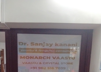 Monarch-vaastu-Feng-shui-consultant-Naranpura-ahmedabad-Gujarat-1