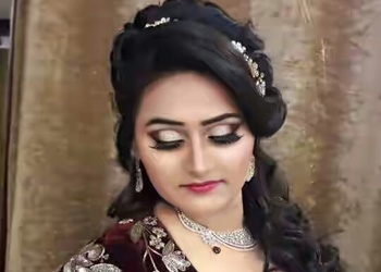 Monas-hair-and-beauty-Makeup-artist-Thane-Maharashtra-3