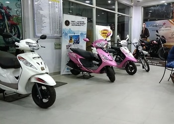 Ms-arya-motors-Motorcycle-dealers-Brahmapur-Odisha-3