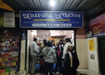 Mukherjee-sweets-Sweet-shops-Ballygunge-kolkata-West-bengal-1
