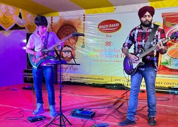 Music-hall-the-guitar-academy-Guitar-classes-Sakchi-jamshedpur-Jharkhand-3