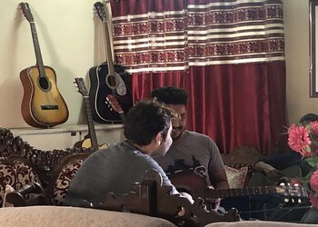 Music-zone-Guitar-classes-Hyderabad-Telangana-1