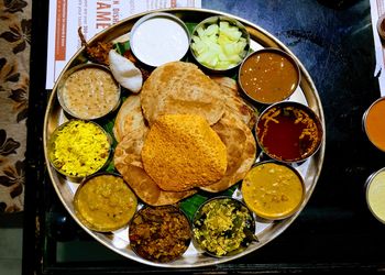 Naivedyam-Pure-vegetarian-restaurants-Delhi-Delhi-3