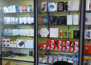 Nandi-mobiles-Mobile-stores-Latur-Maharashtra-3
