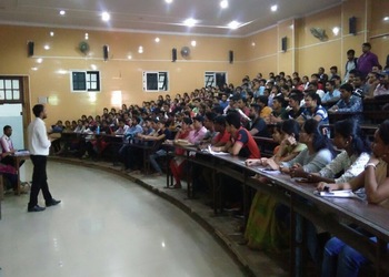 Narayana-ias-academy-Coaching-centre-Nagpur-Maharashtra-2