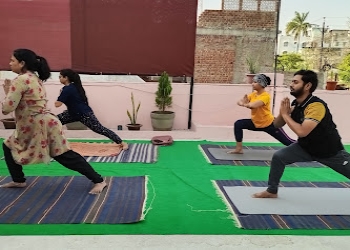 Natural-yoga-classes-Yoga-classes-Bhopal-Madhya-pradesh-2