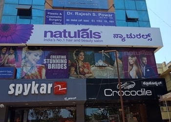 Naturals-salon-spa-Beauty-parlour-Sadashiv-nagar-belgaum-belagavi-Karnataka-1