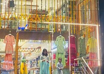 Naveen-plus-Clothing-stores-Satna-Madhya-pradesh-2