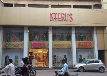 Neerus-Clothing-stores-Hyderabad-Telangana-1